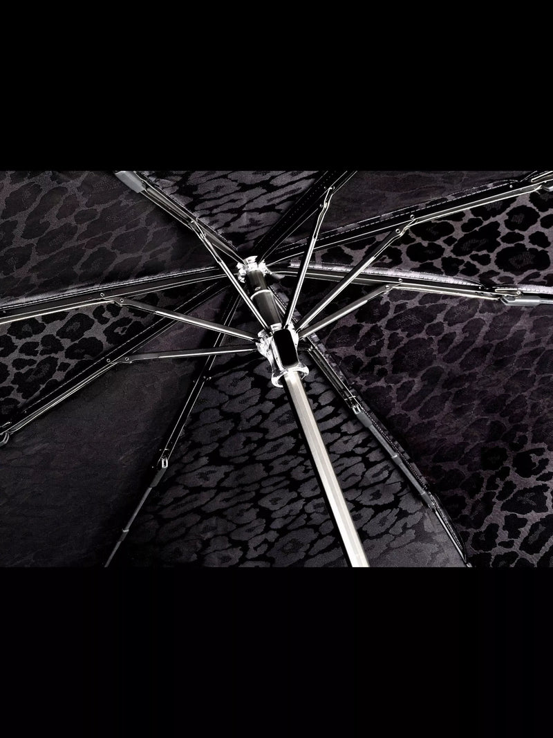 Fulton leopard print folding umbrella 94cm, imported from the UK