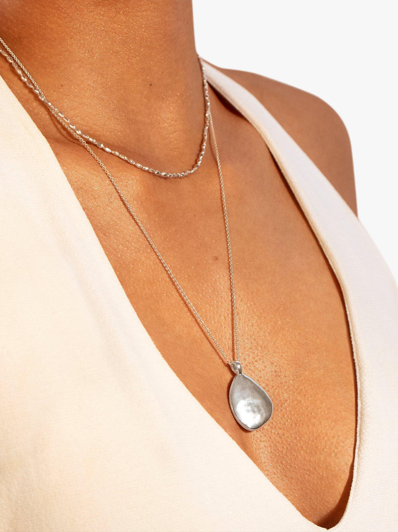 Monica Vinader Deia Pebble Locket Charm - British product