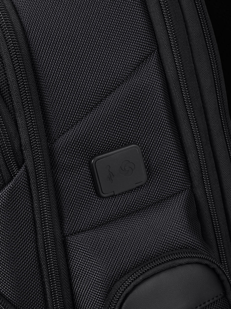Samsonite Pro-DLX 6 laptop backpack 21L (British brand)