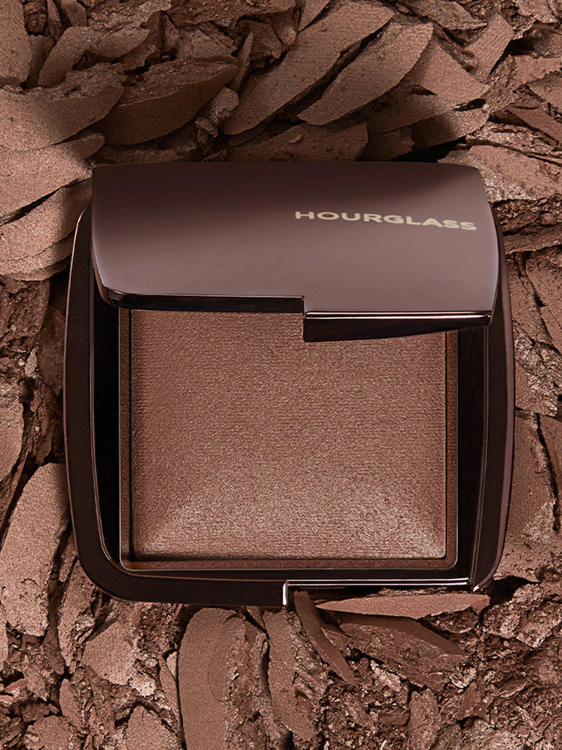 Hourglass Ambient Lighting Finishing Powder, UK version