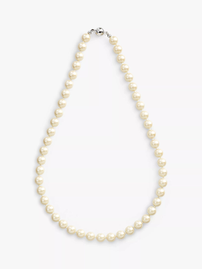 Eclectica pre-loved faux pearl necklace with silver clasp, imported from the UK