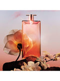 Lancôme Eau de Parfum with floral notes, UK version