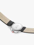 Mondaine Damenuhr 30mm mit veganem Lederarmband - Britisches Produkt