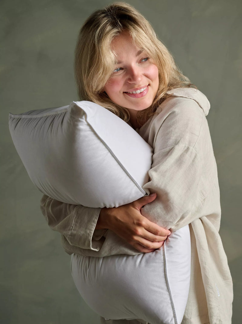 Bedfolk down alternative soft kingsize pillow - British product