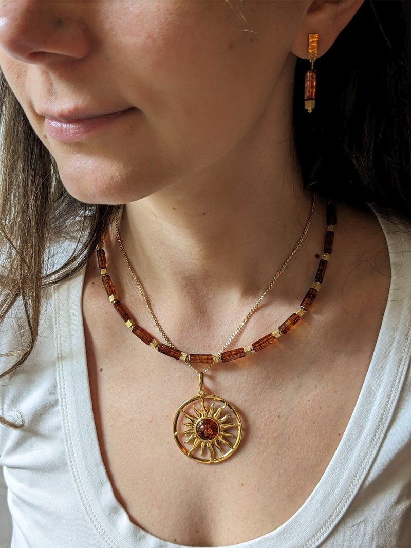 Be-Jewelled amber sun pendant necklace gold cognac - British product