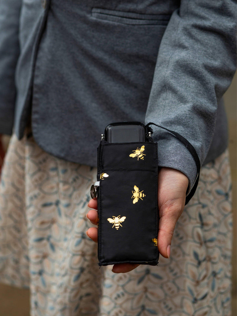 Fulton compact umbrella Golden Bees black multi, imported from the UK
