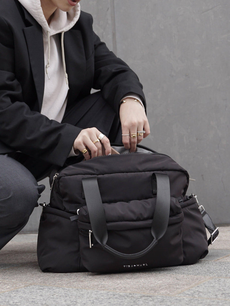 Tiba & Marl Phoenix Holdall black 24L, imported from the UK