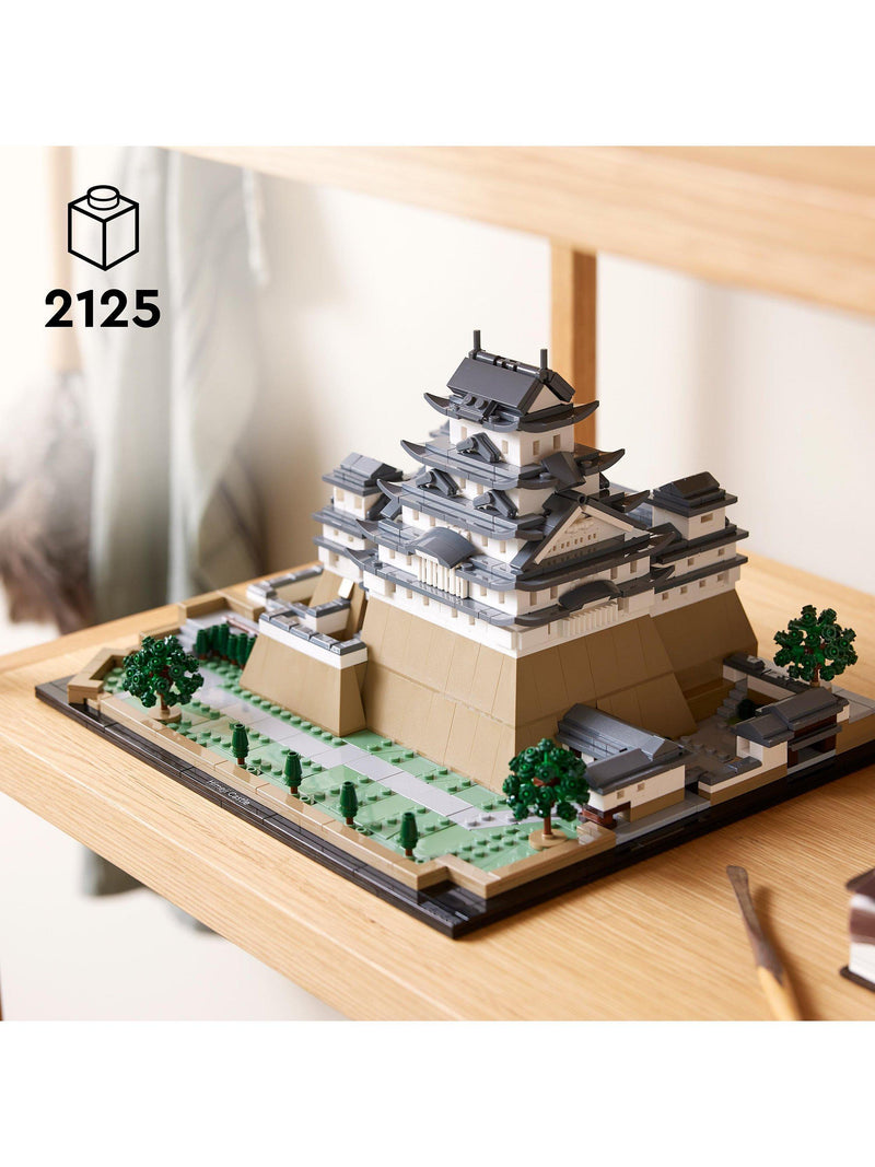 LEGO architectural model building set of Himeji Castle for adults with 2125 pieces, UK version