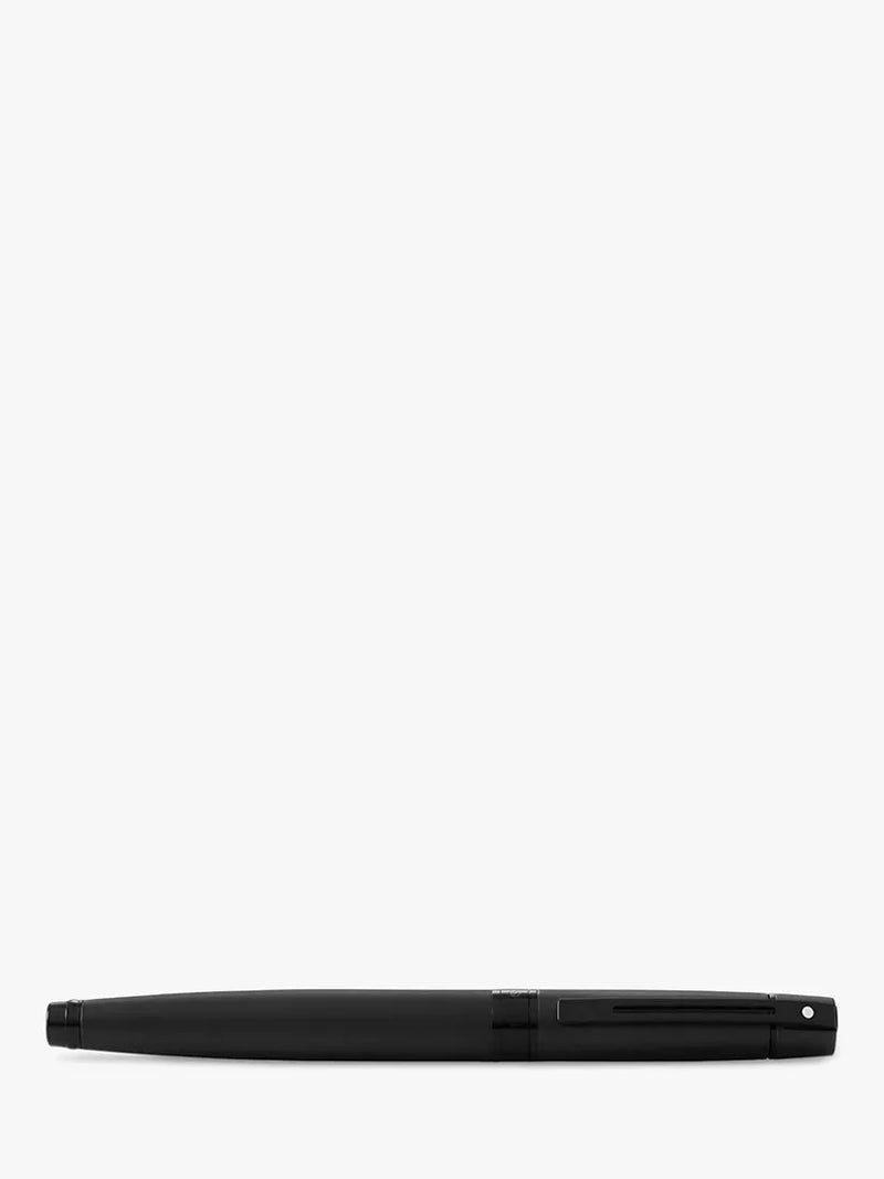 Sheaffer 300 matte fountain pen black medium nib - British product