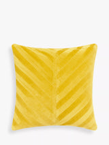 Cojín de patchwork con diseño de chevron de John Lewis