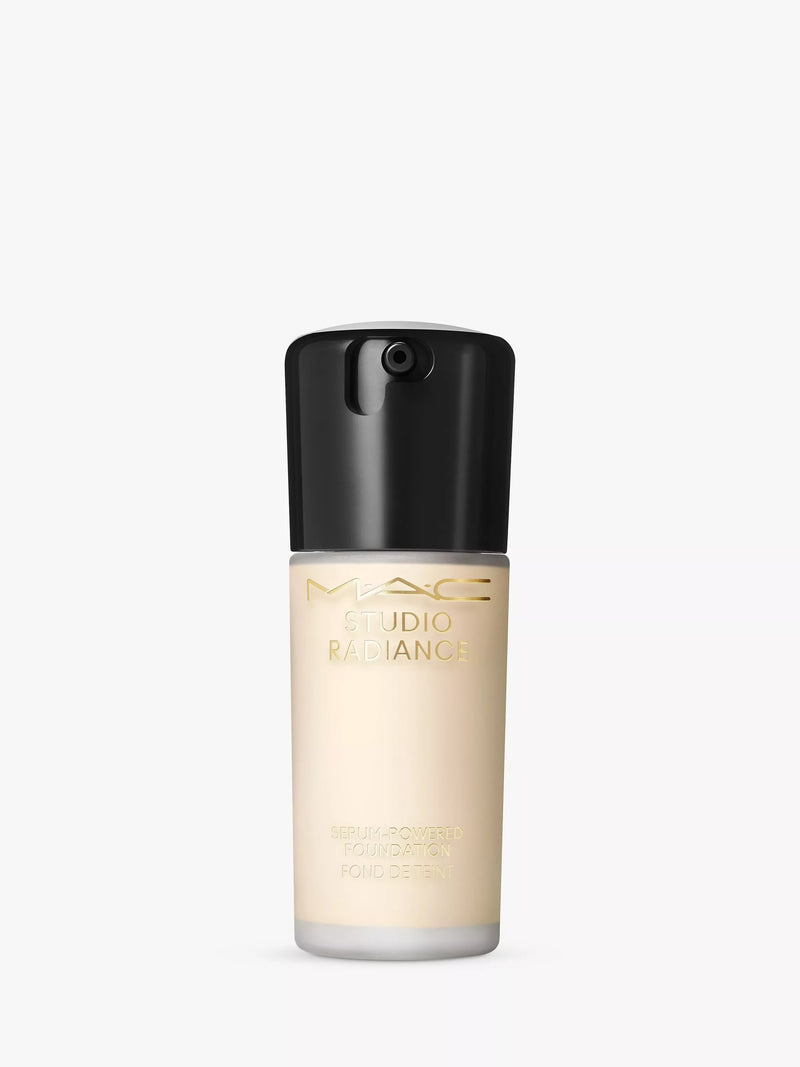 MAC Studio Radiance Fond de teint liquide à base de sérum, couvrance moyenne 30 ml