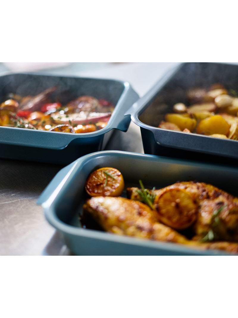 Joseph Joseph non-stick roasting tray carbon steel large, UK version