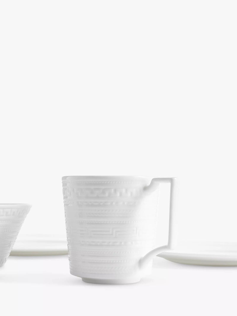Wedgwood Intaglio bone china dinnerware set 16 piece (British brand)