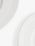 Wedgwood Intaglio bone china dinnerware set 16 piece (British brand)
