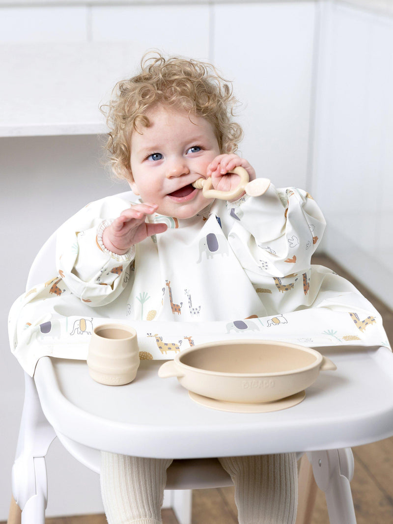 Bibado weaning bundle with bib, plate, bowl, and cutlery - British product