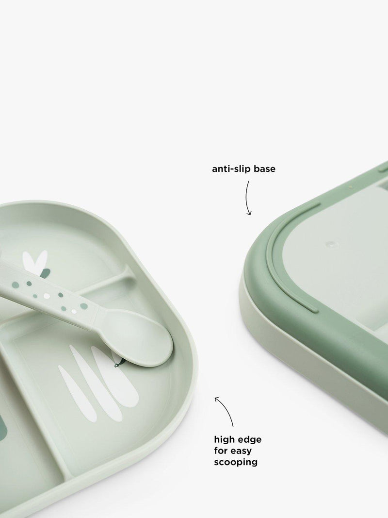 Done by Deer kids' compartment plate green - British product
