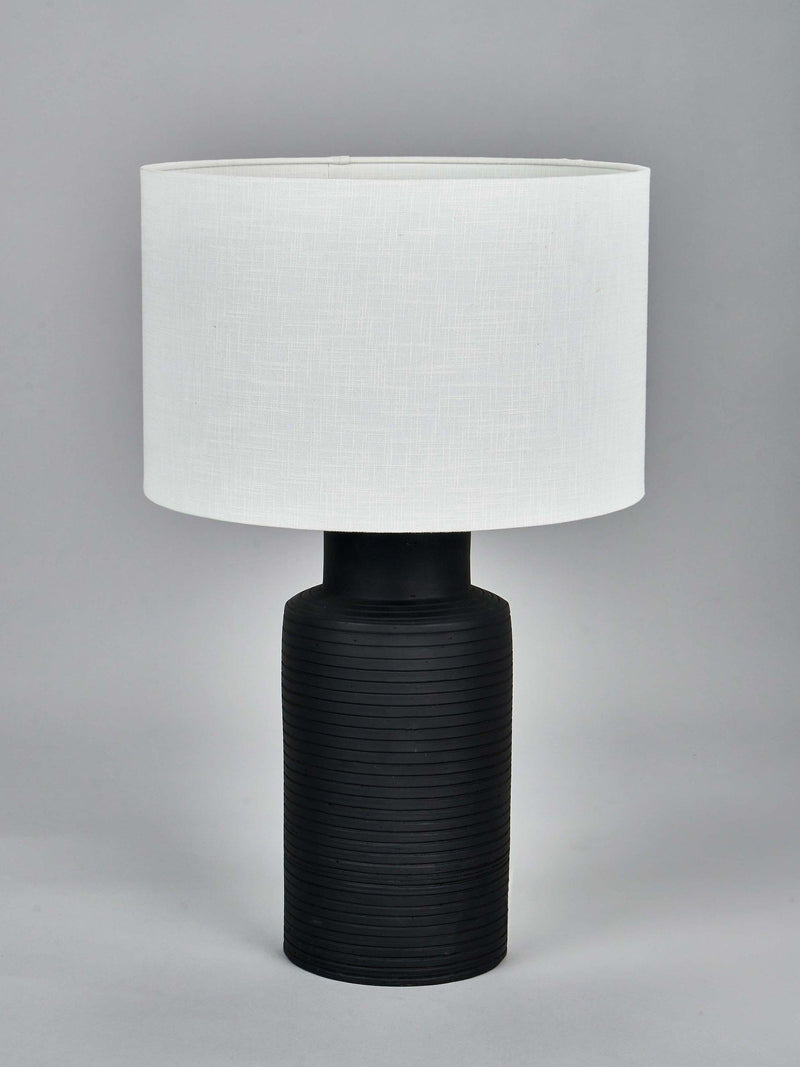Pacific Sierra table lamp black, imported from the UK