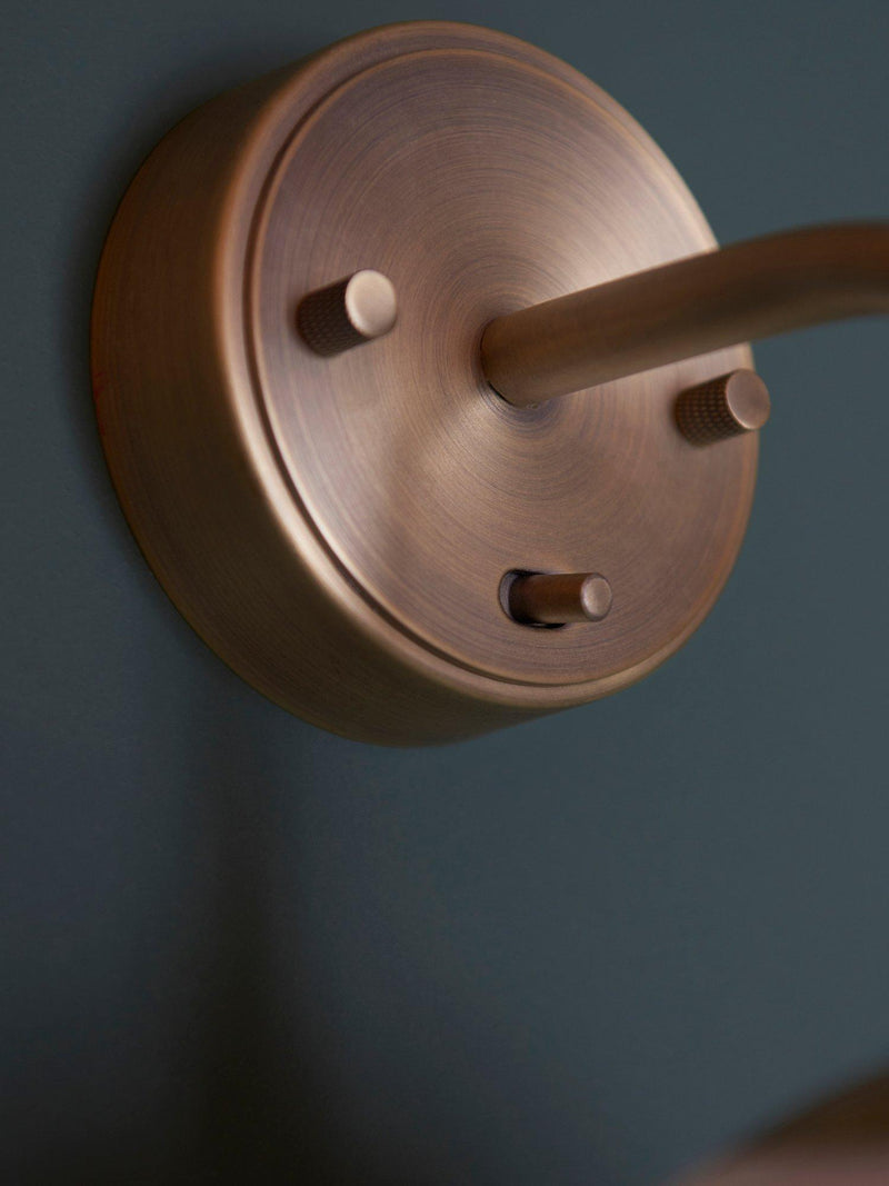 Bay Lighting Tosca wall light gold - British product