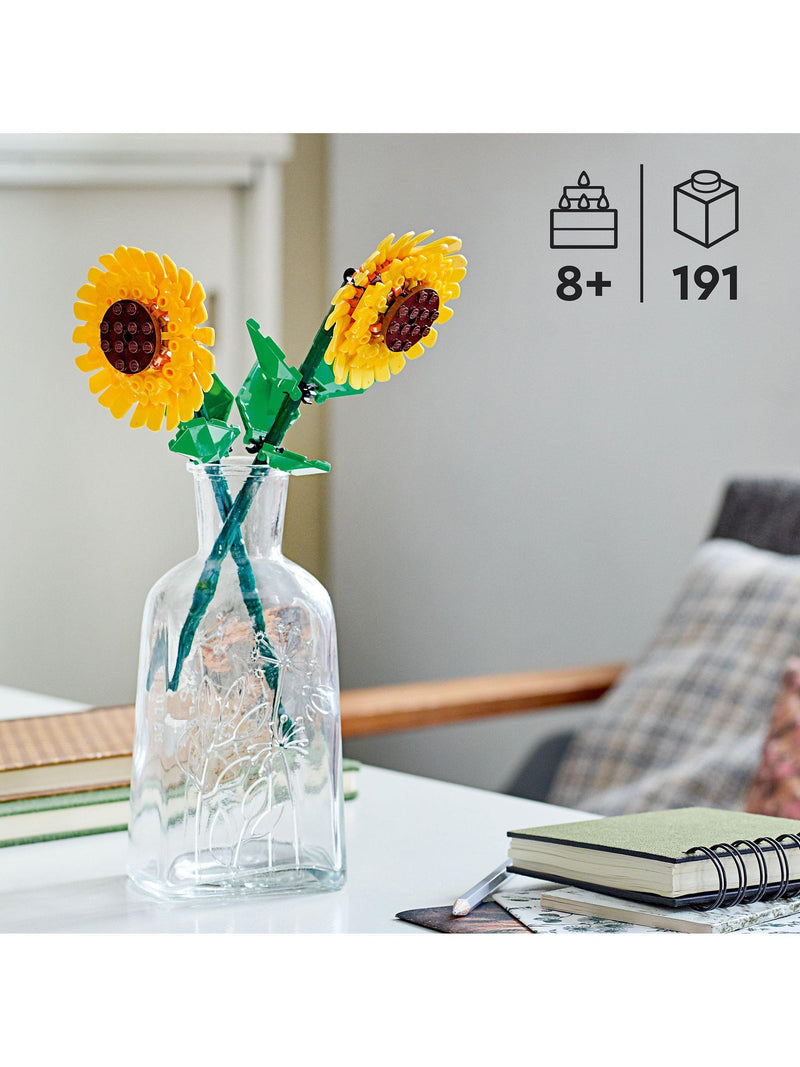 LEGO Sunflowers building set 191 pieces (British brand)