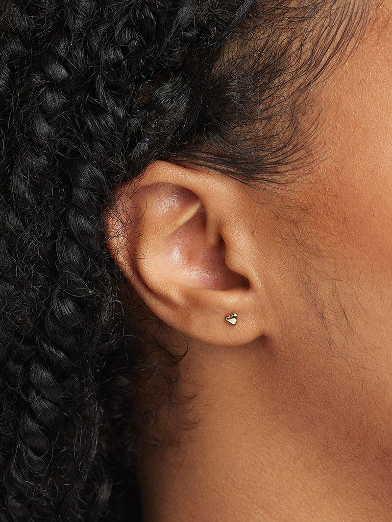 Astrid & Miyu gold heart stud earrings, UK version