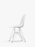 Vitra Eames DSR chaise en plastique recyclé pieds chromés - Produit britannique