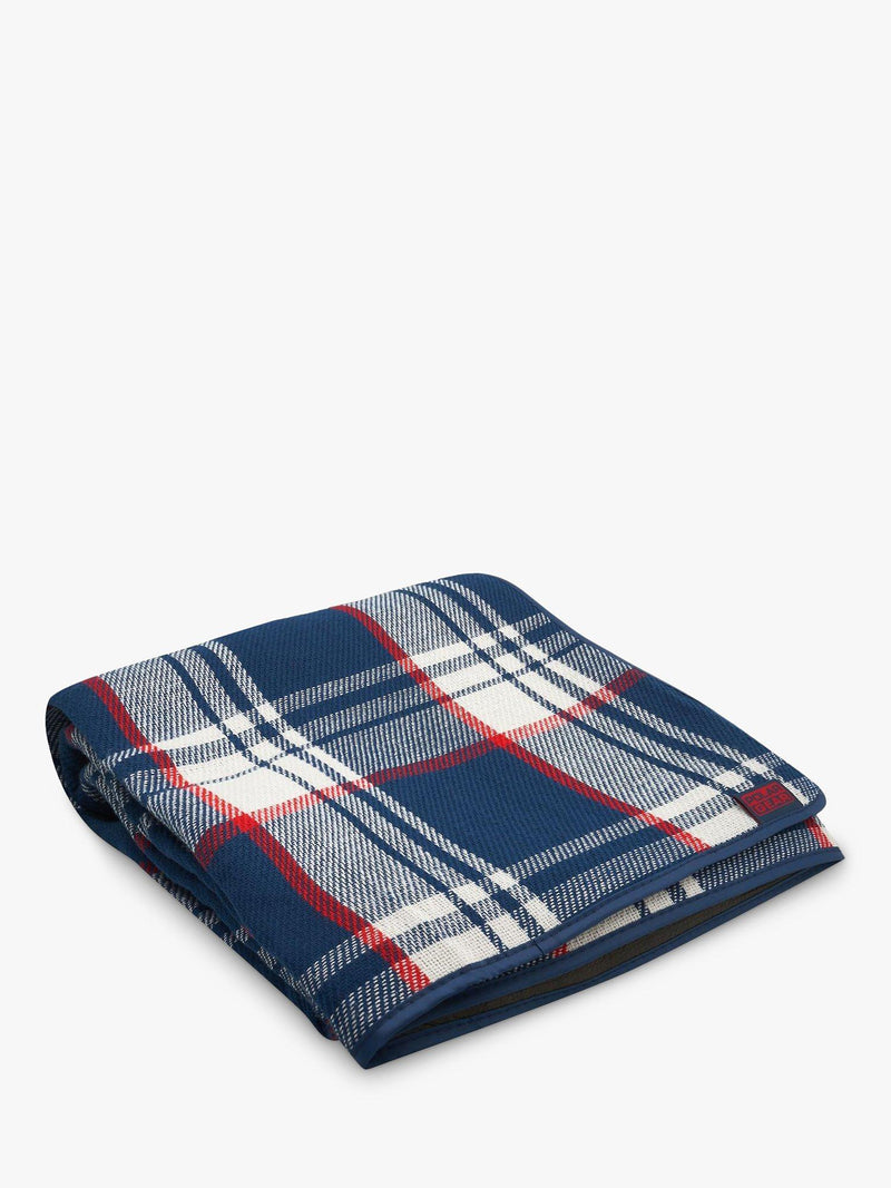 Polar Gear blue woven check picnic rug 160x140cm, imported from the UK