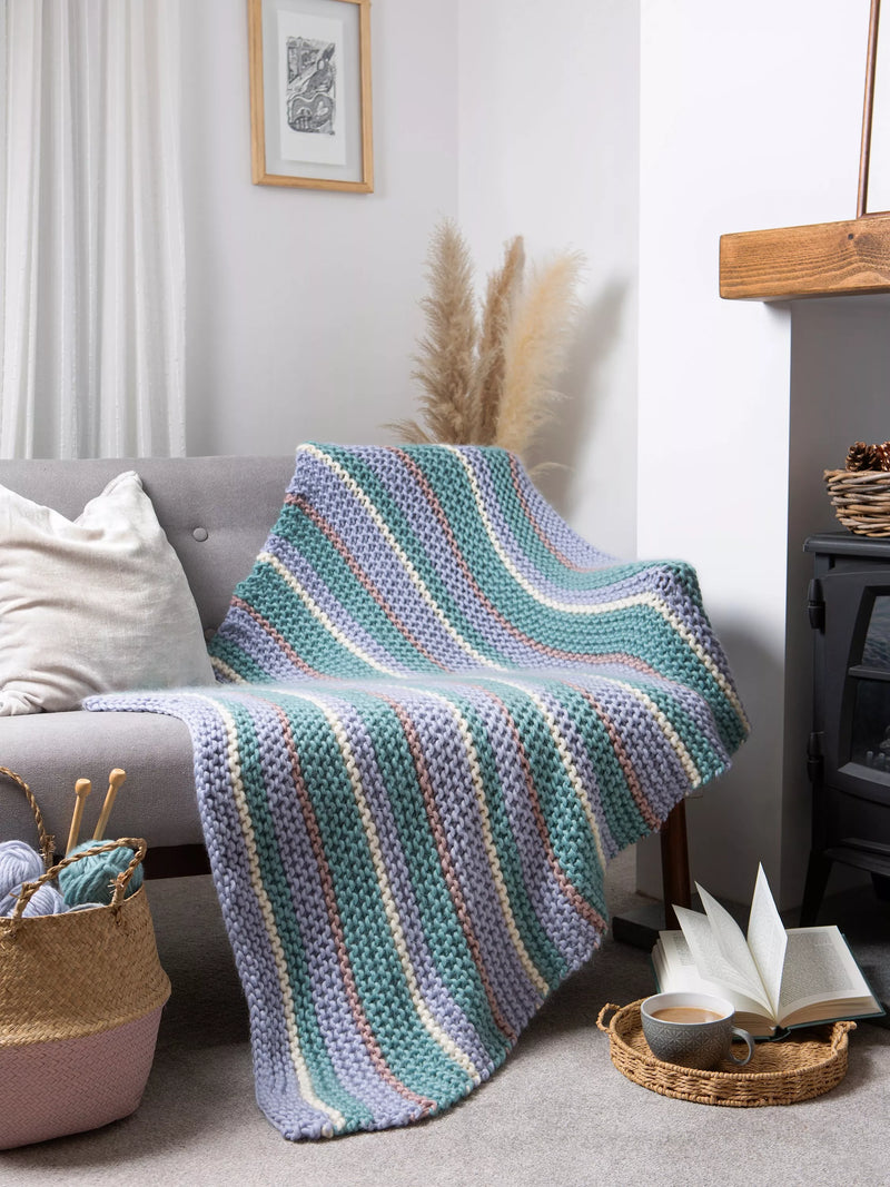 Wool Couture Avebury knitting kit with chunky yarn, UK version