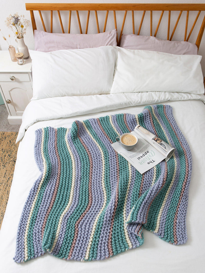 Wool Couture Avebury knitting kit with chunky yarn, UK version