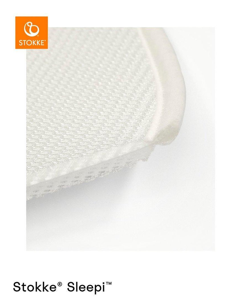 Stokke Snoozi protection sheet white for bassinet (British brand)