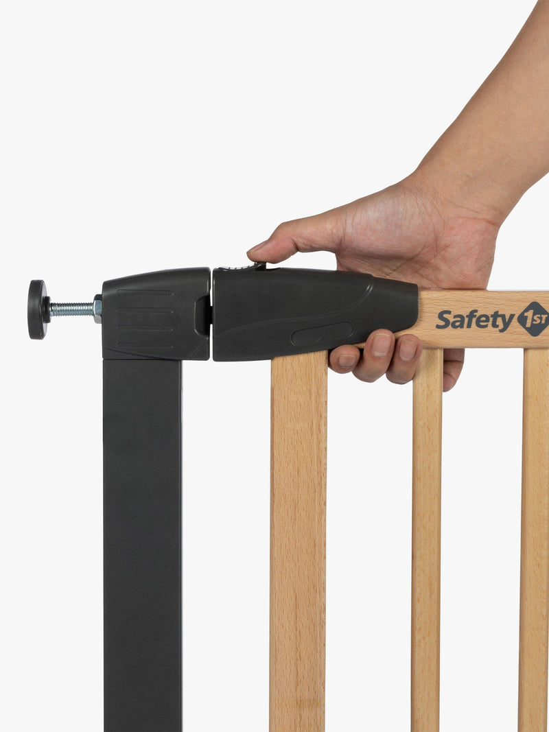 Safety 1st safety gate Natural Graphite design (British brand)