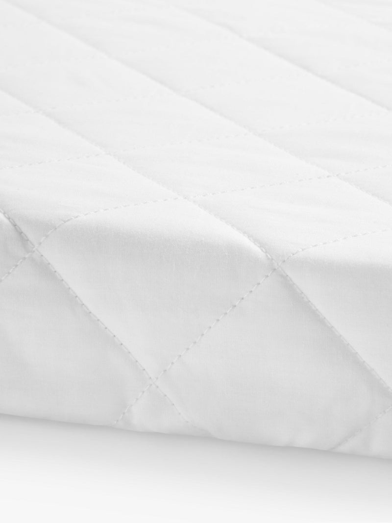 John Lewis white cotton mattress protector for Moses basket, UK version