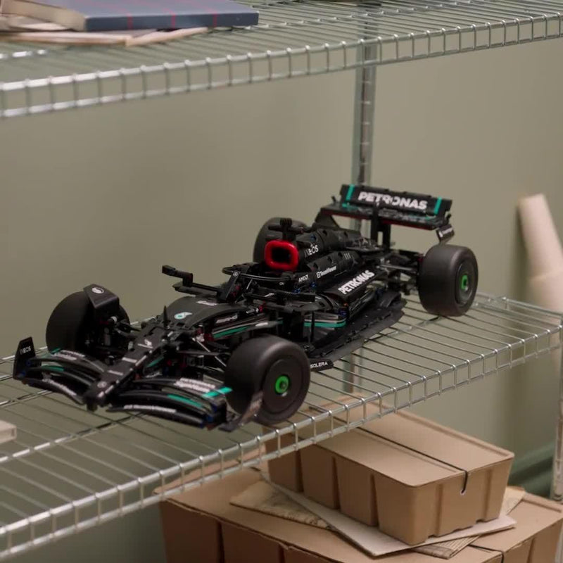 Lego Technic Mercedes-AMG F1 W14 E Performance building set 1642 pieces, UK version