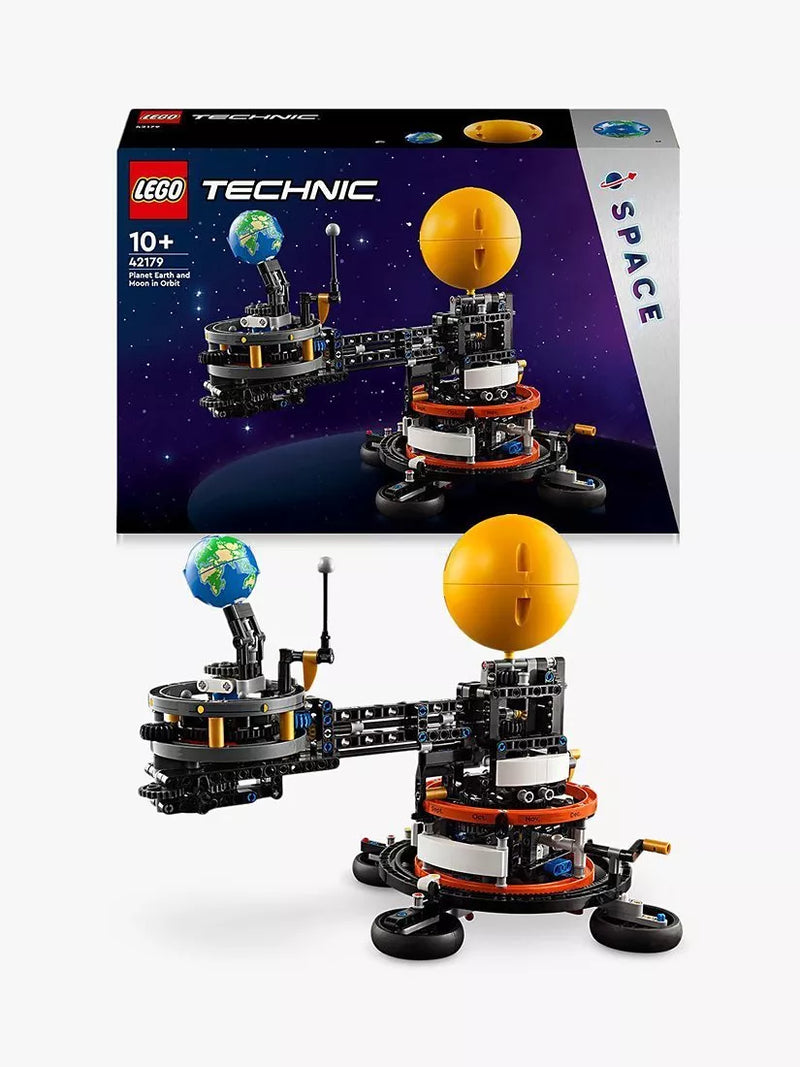 LEGO Technic Planet Earth and Moon Orbit set 526 pieces, imported from the UK