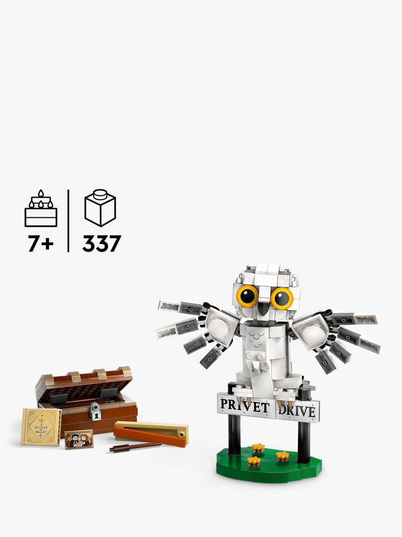 Lego Harry Potter Hedwig at 4 Privet Drive building set, UK version