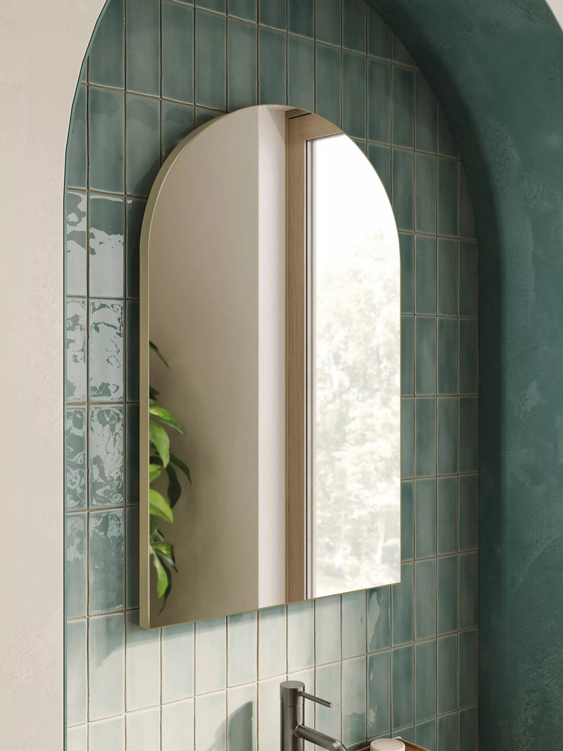 hib. Fusion arch mirror with matte finish (British brand)