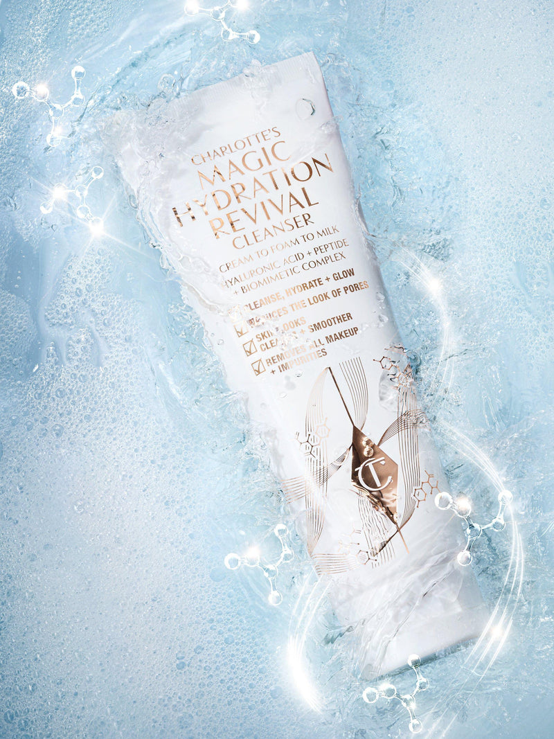 Charlotte Tilbury Magic Hydration Revival Cleanser - British product