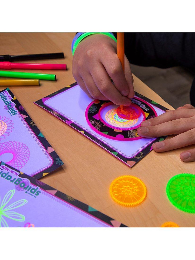 PlayMonster Spirograph Neon Design Set drawing kit, UK version