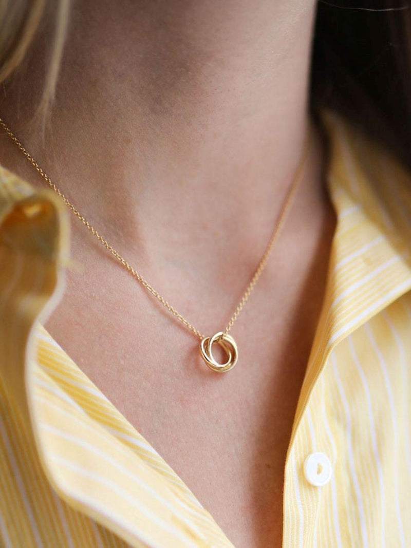 Auree gold pendant necklace 16 inch chain - British product