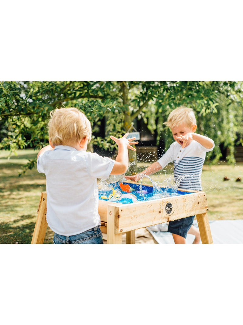 Plum sand and water activity table - British product