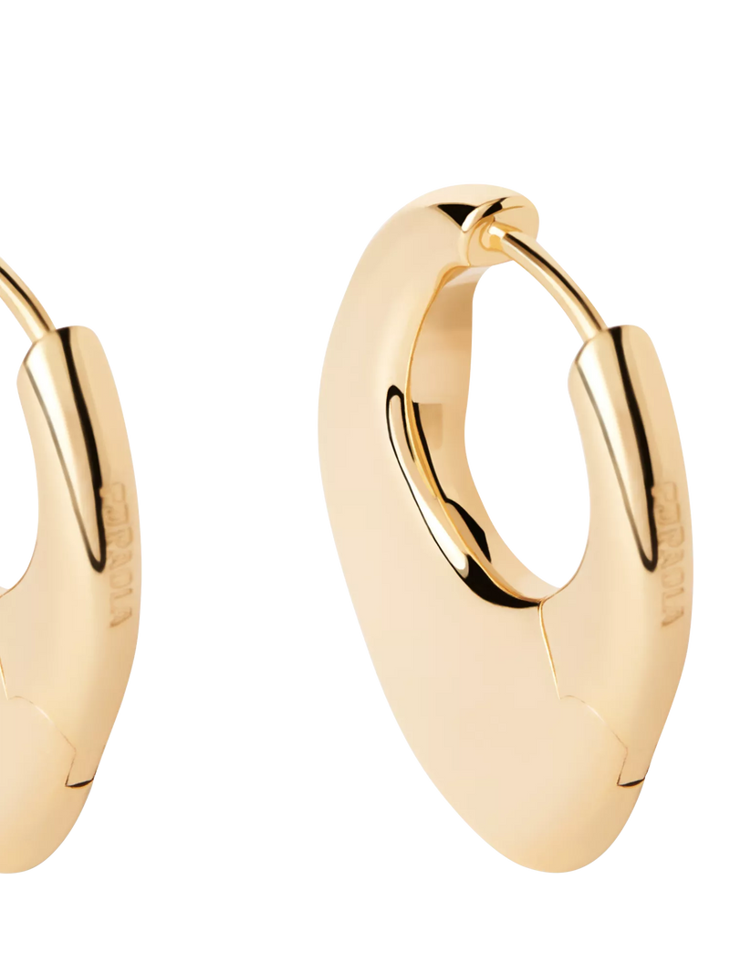 PDPAOLA Irregular Huggie Hoop Earrings Gold 2cm (British brand)
