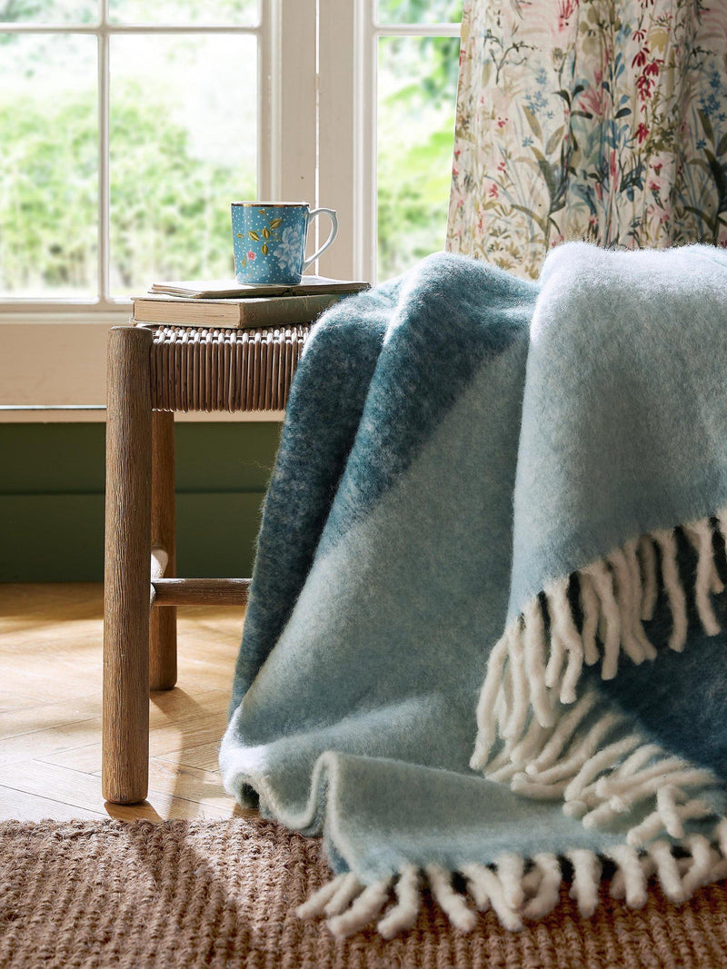 Laura Ashley Bronwen wool blend throw 130cm x 170cm, UK version
