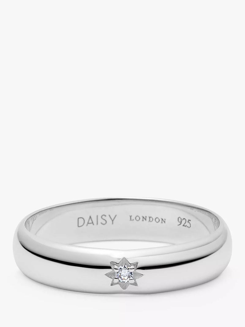 Daisy London Topaz Engraved Star Band Ring Silver