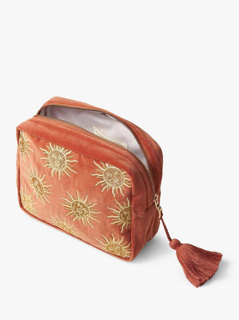 Elizabeth Scarlett Sun Goddess washbag - British product