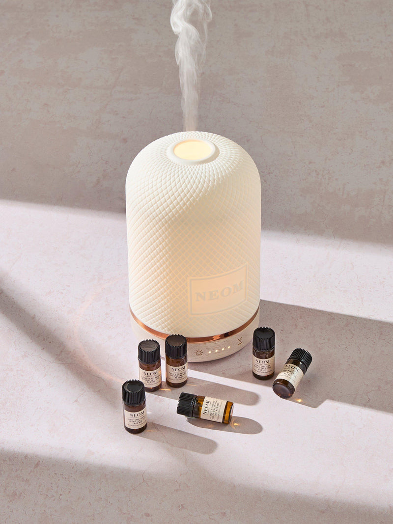 NEOM Wellbeing London essential oil discovery set 66g, imported from the UK