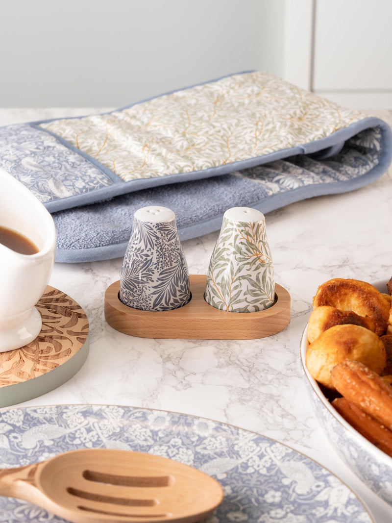 Salt and pepper set with William Morris print and wooden base (British brand)