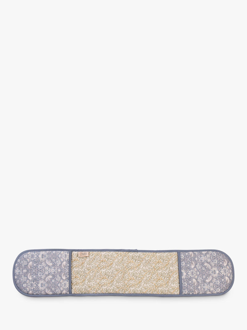 William Morris double oven glove in blue, made from 100% cotton (British brand)
