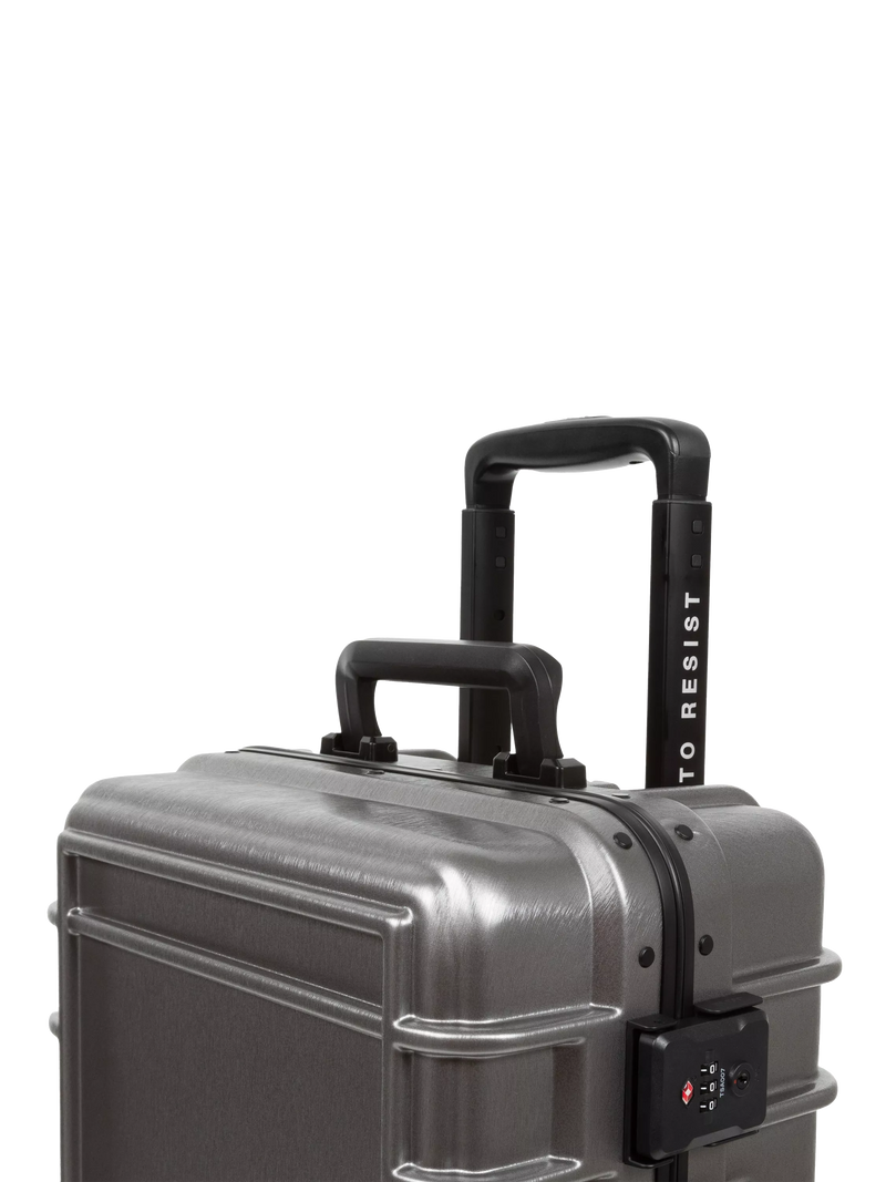 Eastpak Resist'R cabin case 34L black (British brand)