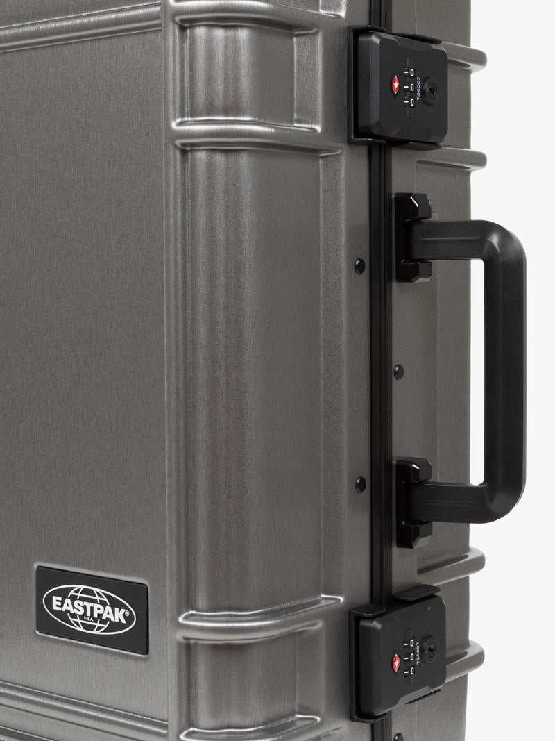Eastpak Resist'R cabin case 34L black (British brand)