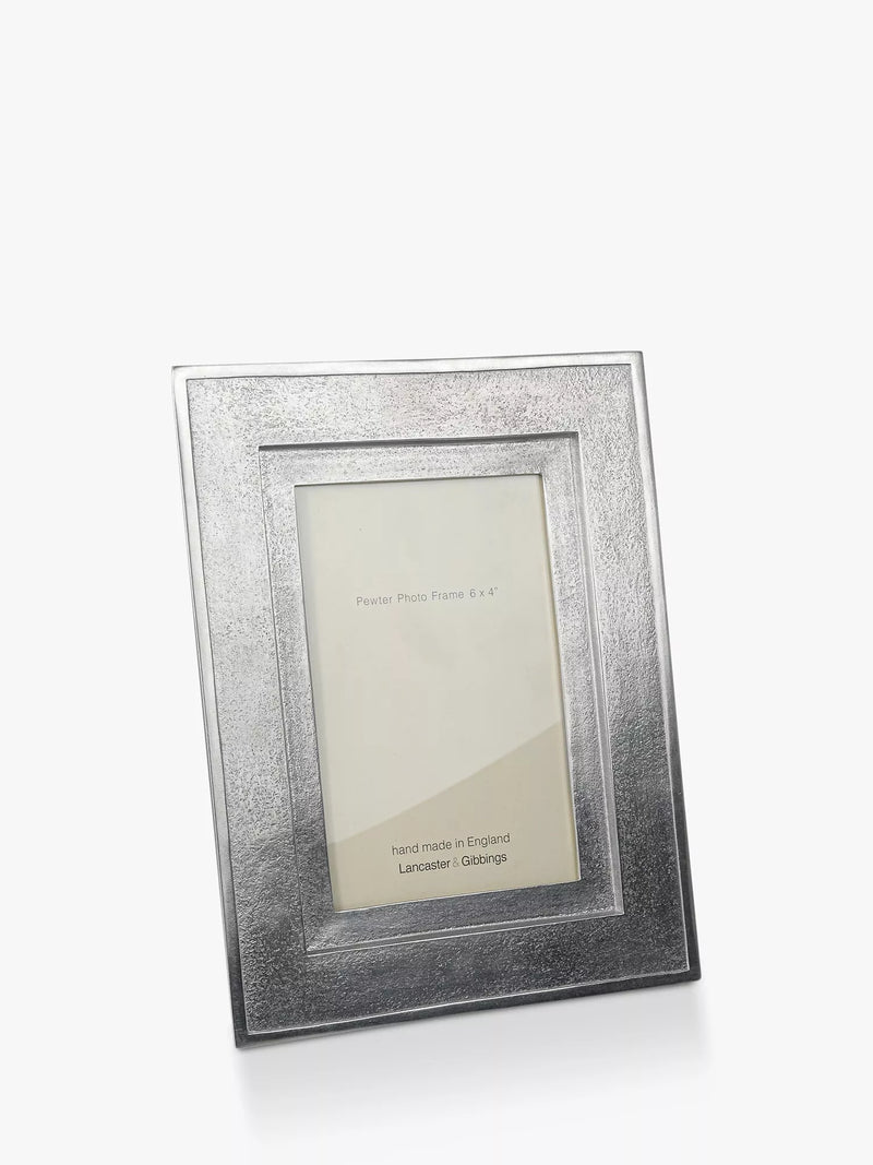 Lancaster and Gibbings Walton Pewter Photo Frame 4 x 6, UK version