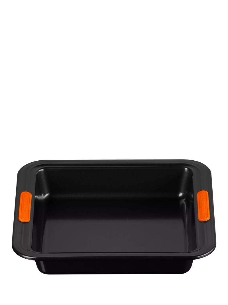 Le Creuset carbon steel toughened non-stick square cake tin 23cm, UK version